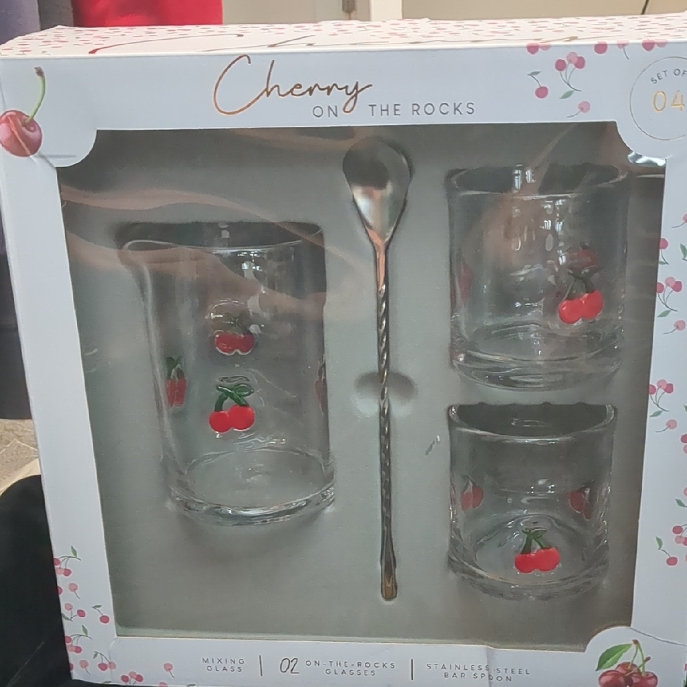 Glass Set with Spoon